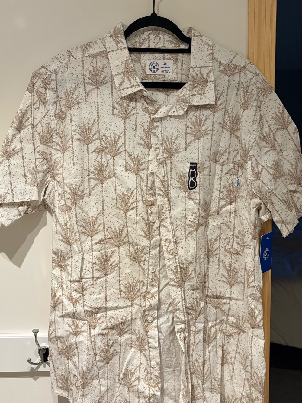 NWT Hurley Beige Palm Print Shirt